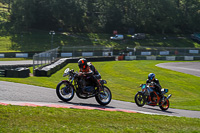 Vintage-motorcycle-club;eventdigitalimages;mallory-park;mallory-park-trackday-photographs;no-limits-trackdays;peter-wileman-photography;trackday-digital-images;trackday-photos;vmcc-festival-1000-bikes-photographs